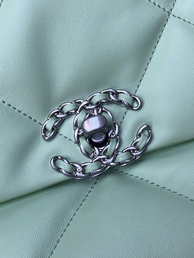 CC original lambskin 19 medium flap bag AS1161 light green