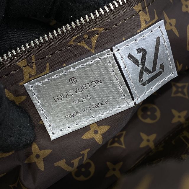 Louis vuitton original econyl onthego mm M21069 silver