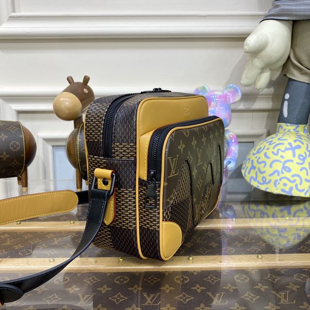 Louis vuitton original damier ebene messenger bag N40359