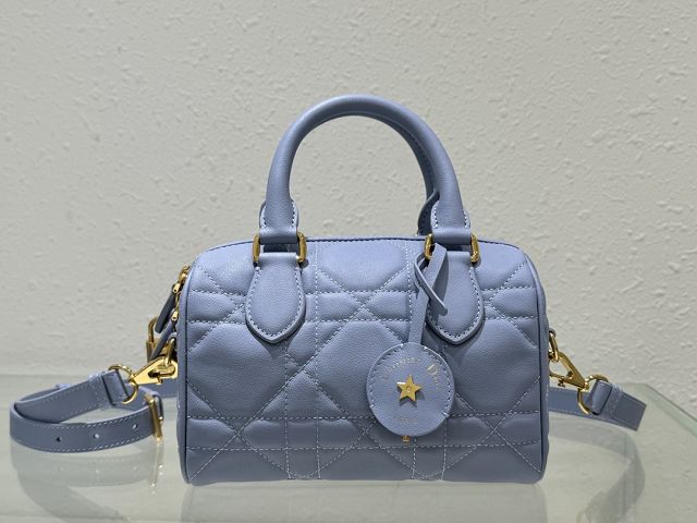 Dior original calfskin groove 20 bag M1364 light blue