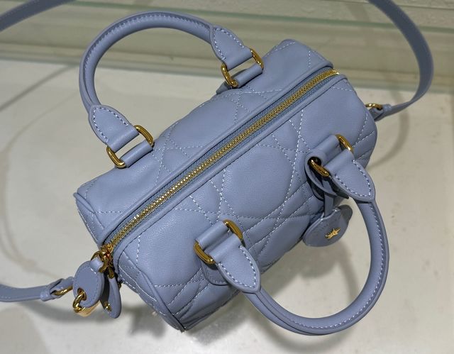 Dior original calfskin groove 20 bag M1364 light blue