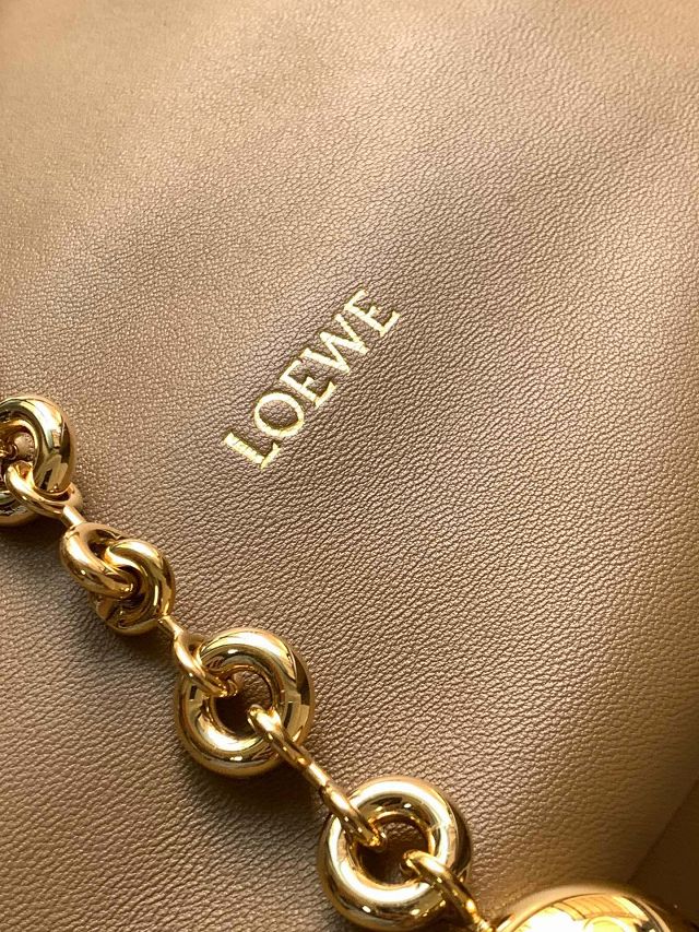 Loewe original lambskin medium squeeze bag A914Q37 sahara