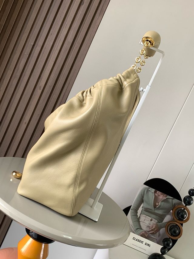 Loewe original lambskin medium squeeze bag A914Q37 light green