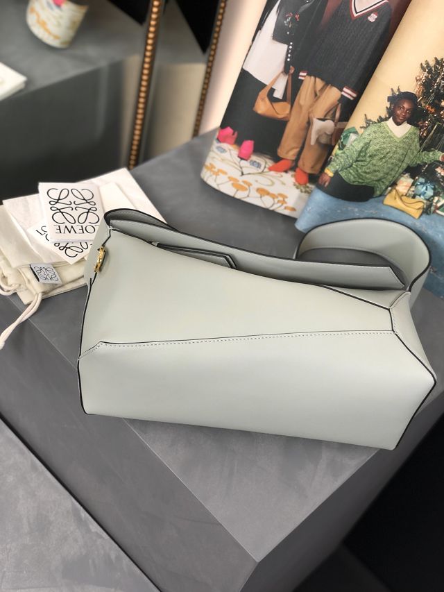 Loewe original calfskin puzzle hobo bag A510P50 light green