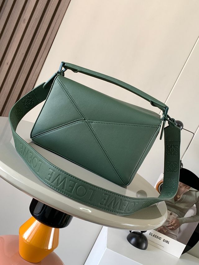Loewe original calfskin small puzzle bag A510P60 green