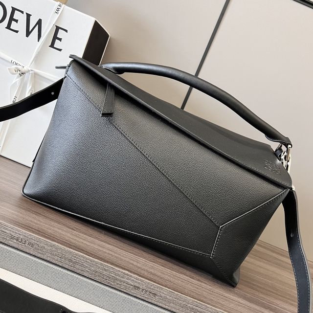 Loewe original grained calfskin large puzzle edge bag B510P01 black