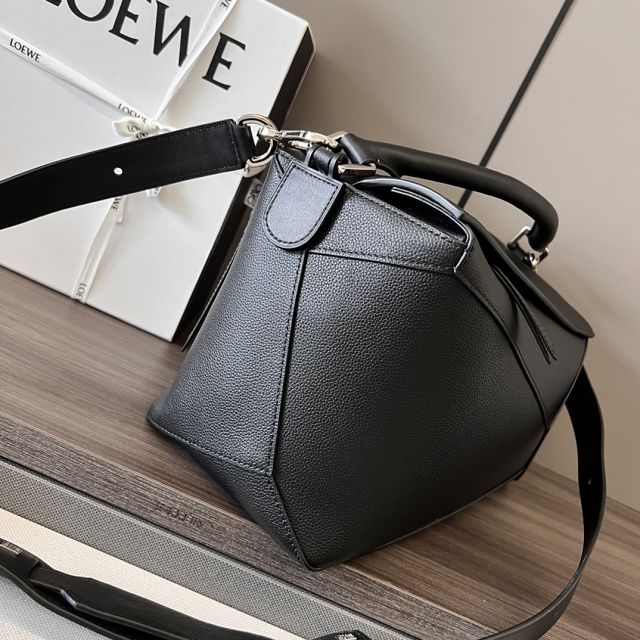 Loewe original grained calfskin large puzzle edge bag B510P01 black
