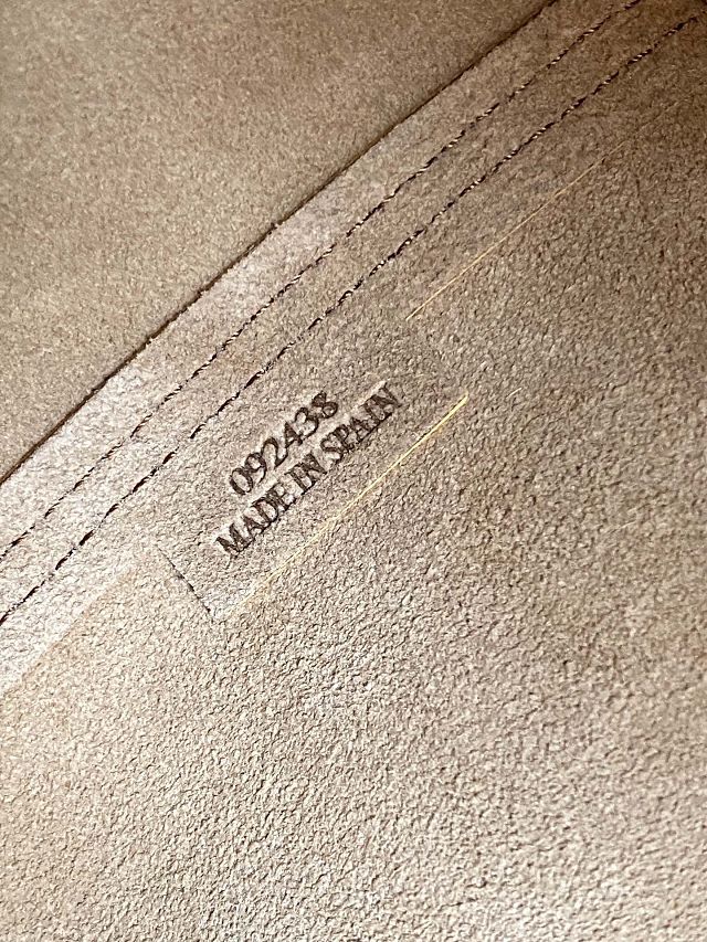 Loewe original calfskin medium puzzle fold tote A657G50 yellow