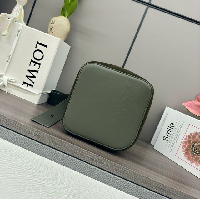 Loewe original suede calfskin medium pebble bucket BBMX02 green