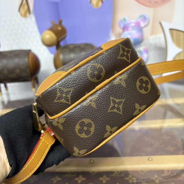 Louis vuitton original monogram canvas amazone cross-body bag M14014