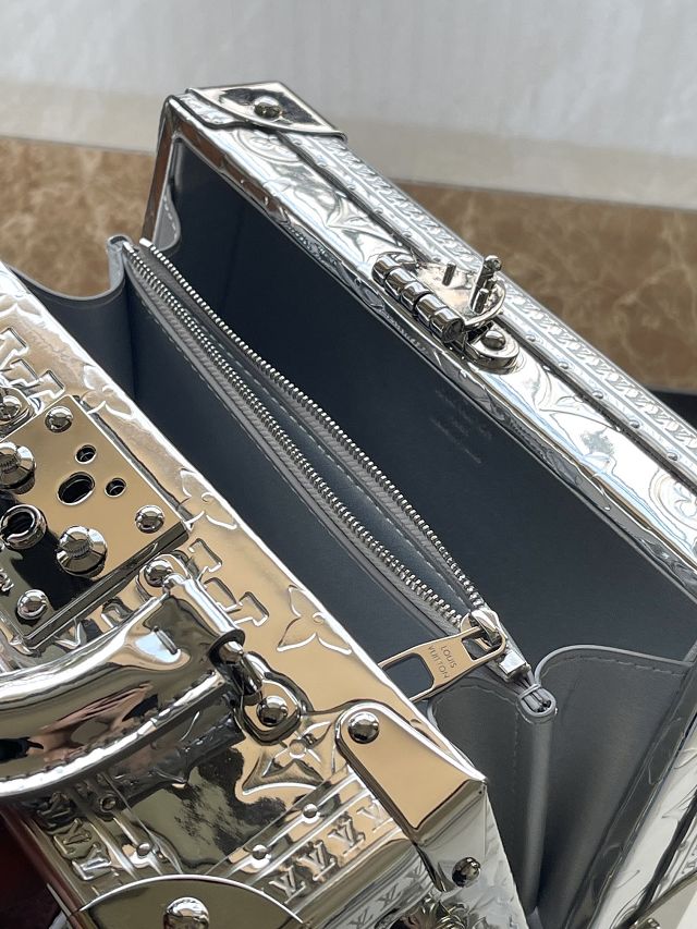 Louis vuitton original vernis leather tresor case M45673 silver