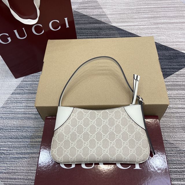 GG original canvas emblem small shoulder bag 820696 white