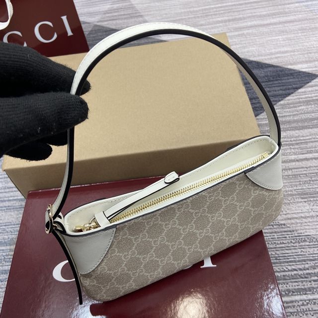 GG original canvas emblem small shoulder bag 820696 white