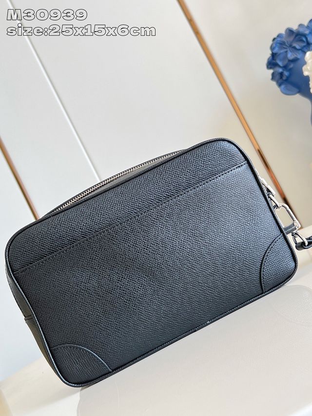 Louis vuitton original taiga leather pochette kasai M30939 black