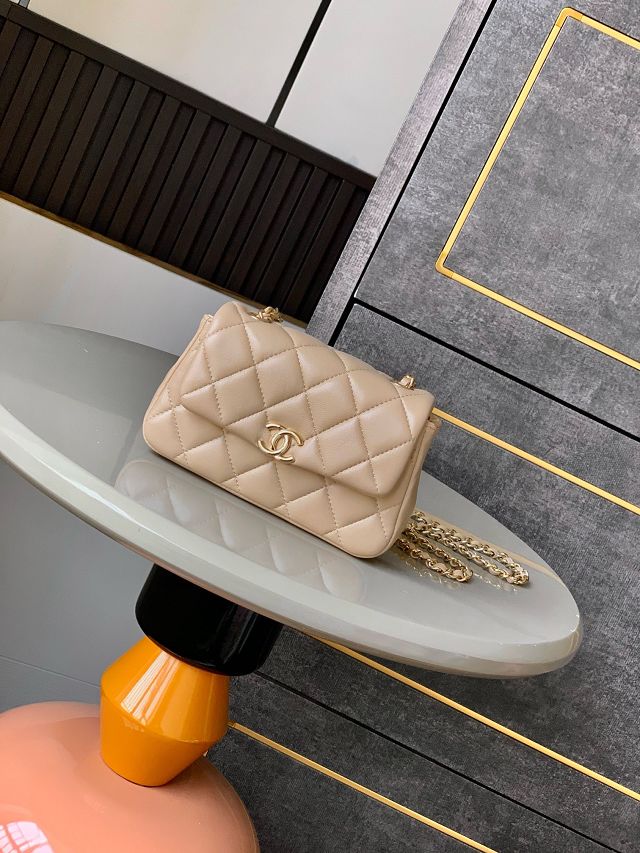 CC original calfskin clutch with chain AP4593 apricot