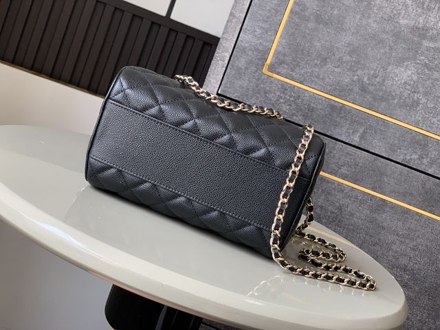 CC original grained calfskin clutch with chain AP4515 black