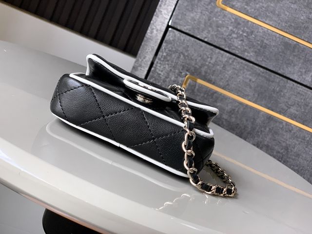 CC original lambskin clutch with chain AP4512 black