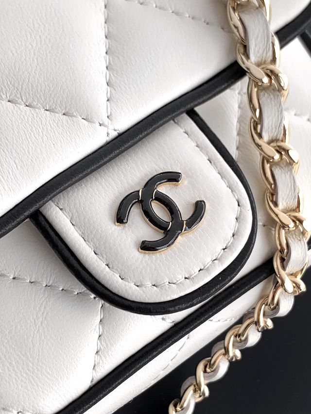 CC original lambskin clutch with chain AP4512 white