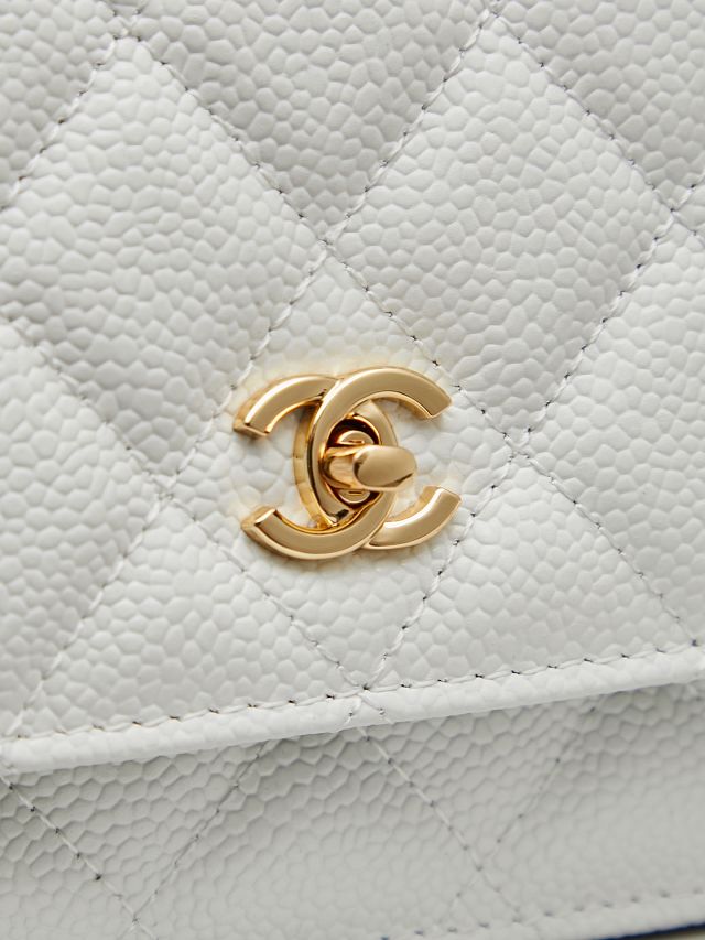 CC original grained calfskin wallet on chain AP4241 white