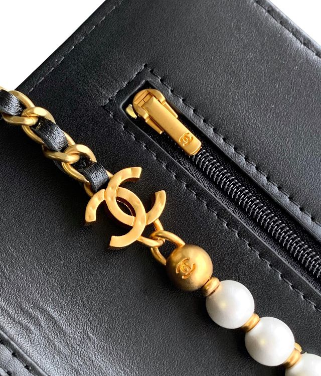 CC original grained calfskin wallet on chain AP4584 black