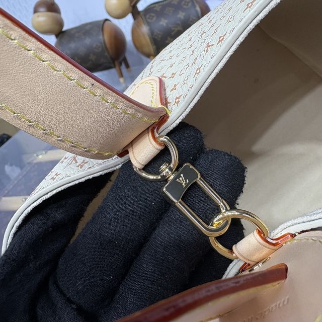 Louis vuitton original calfskin all In BB M15130 dune