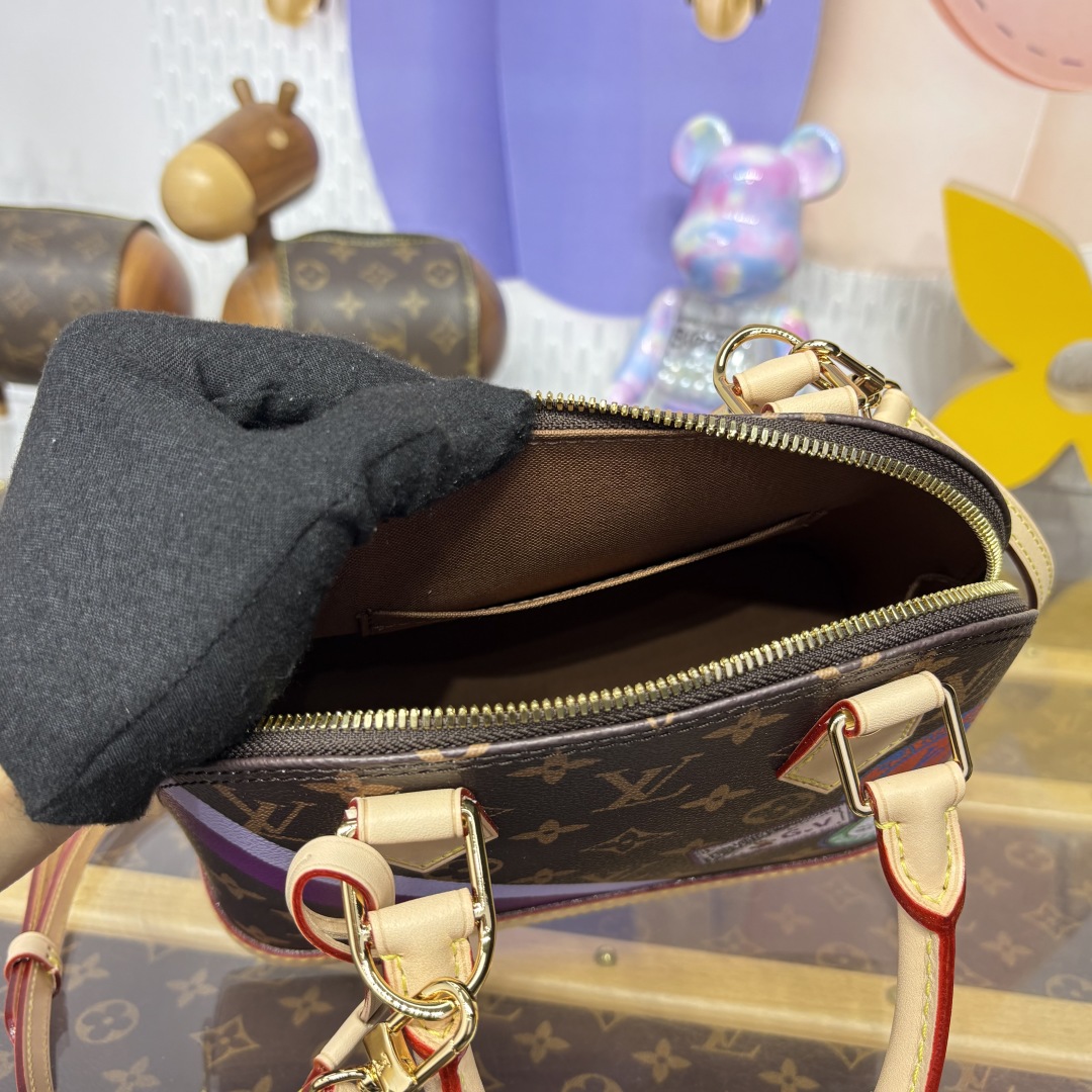 Louis vuitton original monogram canvas alma BB handbag P01917