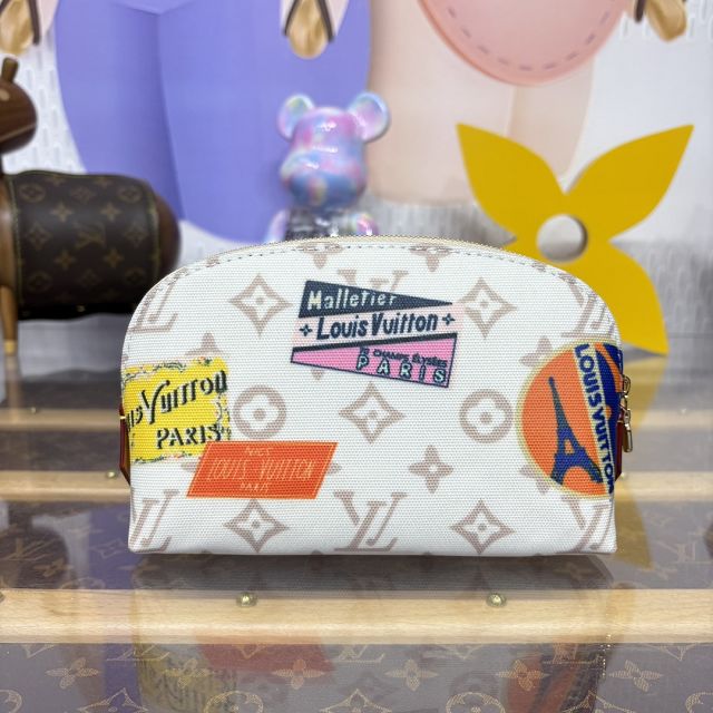Louis vuitton original monogram canvas cosmetic pouch pm  M14909