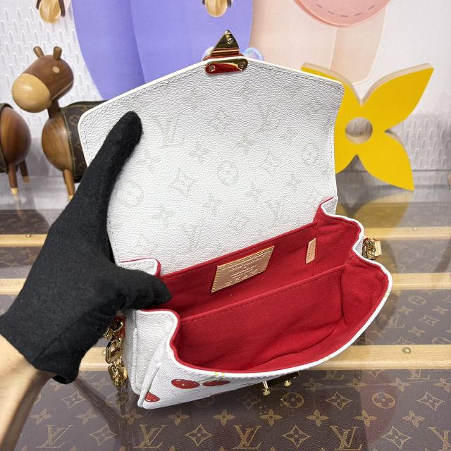 Louis vuitton original monogram canvas pochette metis east west M14231