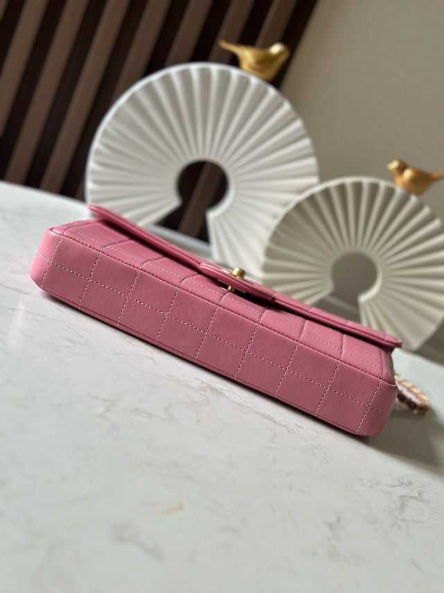 CC original lambskin clutch with chain AP3314 pink