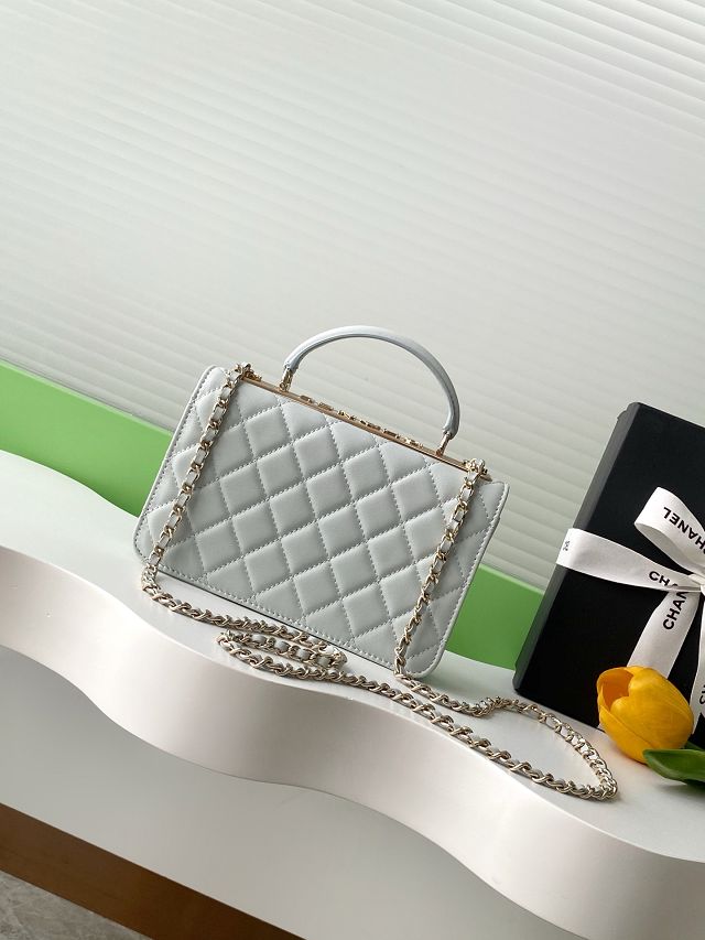 CC original lambskin wallet on chain AP4323 light grey