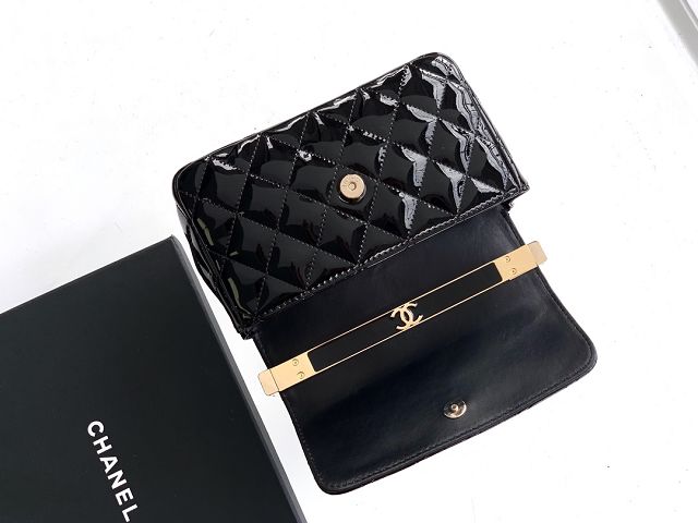 CC original patent calfskin top handle clutch AP3240 black 