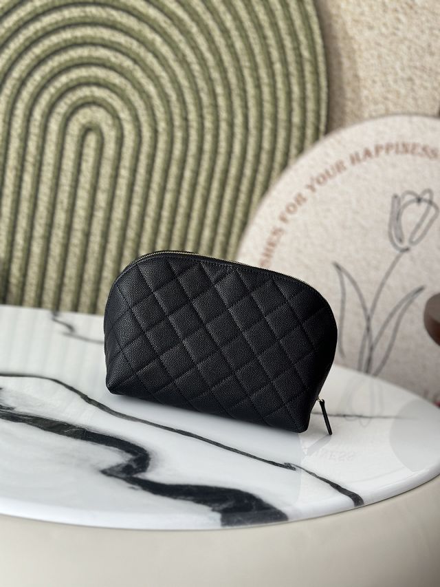 CC original grained calfskin pouch A31102 black