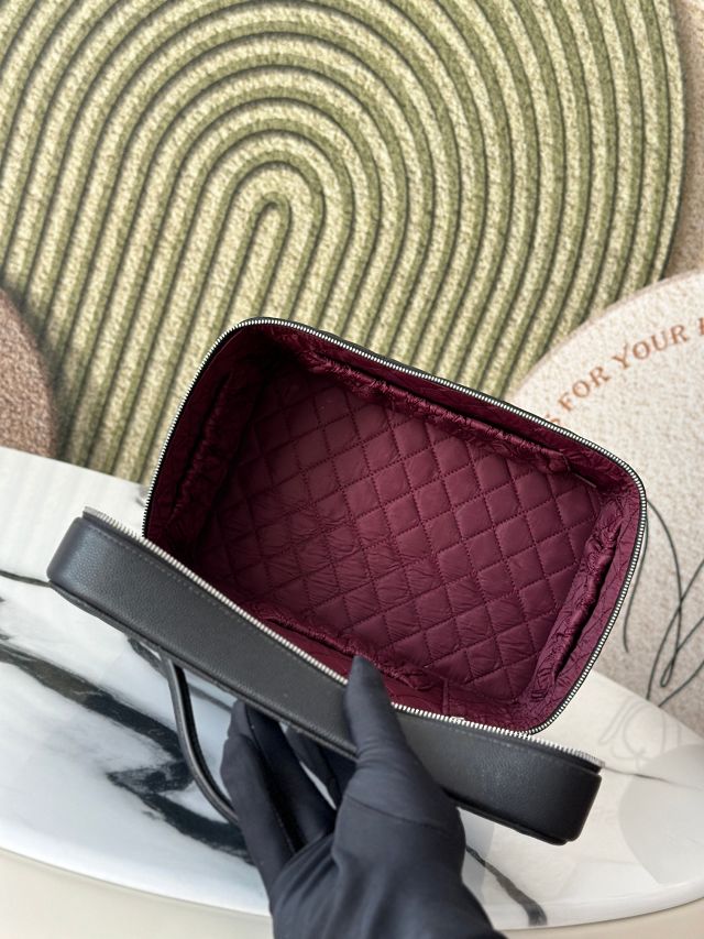 CC original grained calfskin vanity A31543 black