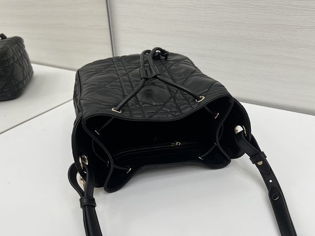 Dior original lambskin medium D-motion bag M2852 black