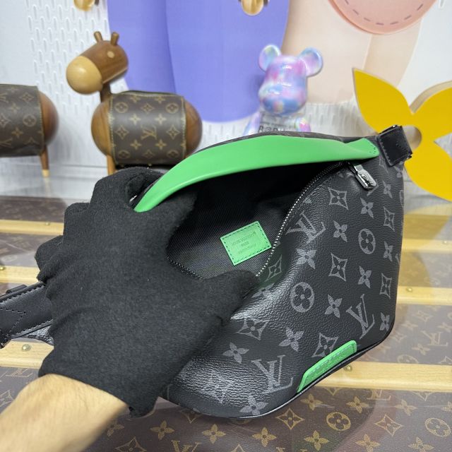 Louis vuitton original monogram eclipse discovery bumbag M25924 green