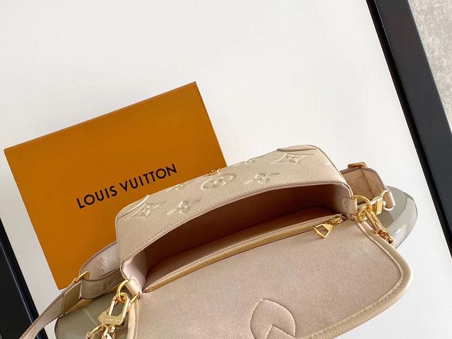 Louis vuitton original calfskin diane satchel M13231 dune