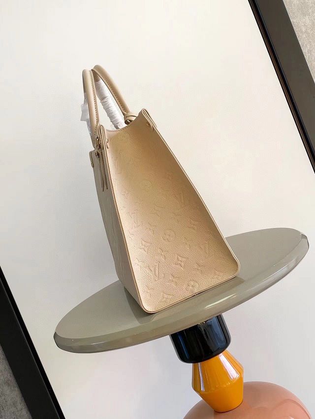 Louis vuitton original calfskin onthego mm M14255 dune