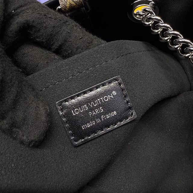 Louis vuitton original lambskin off duty backpack M25522 black