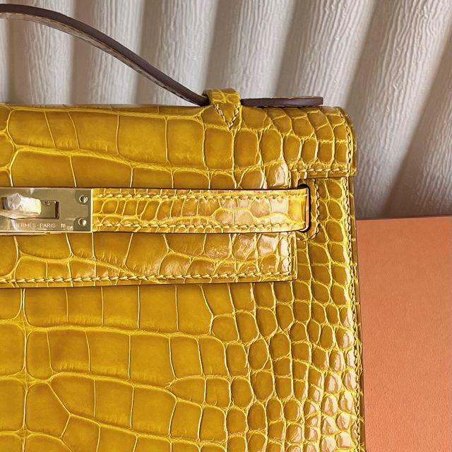 Hermes handmade genuine crocodile leather mini kelly 22 clutch K220 amber