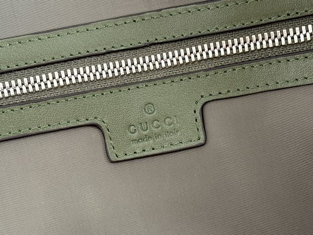 GG original canvas canvas medium duffle bag 834457 green