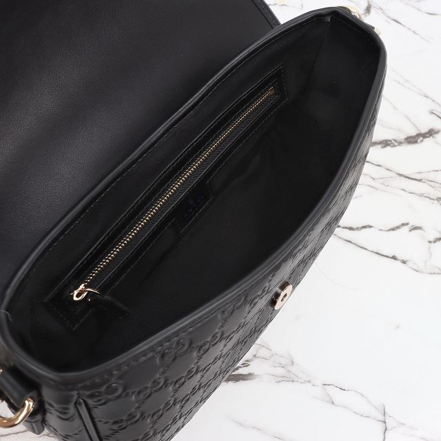 GG original calfskin emblem medium shoulder bag 848882 black