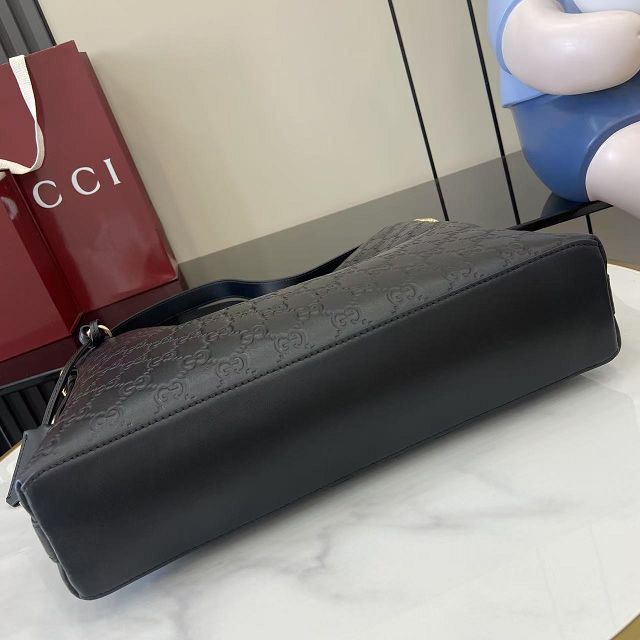 GG original calfskin emblem medium shoulder bag 847452 black