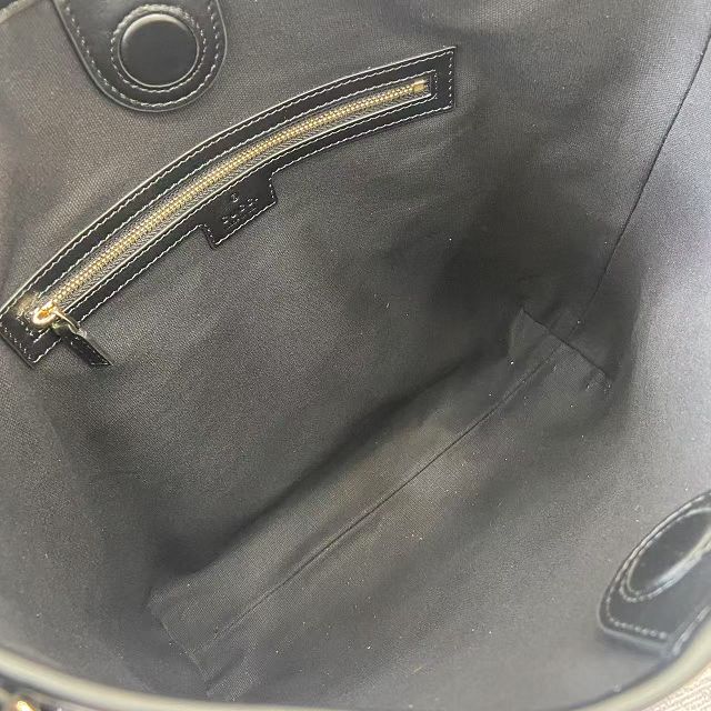 GG original calfskin emblem medium shoulder bag 847452 black