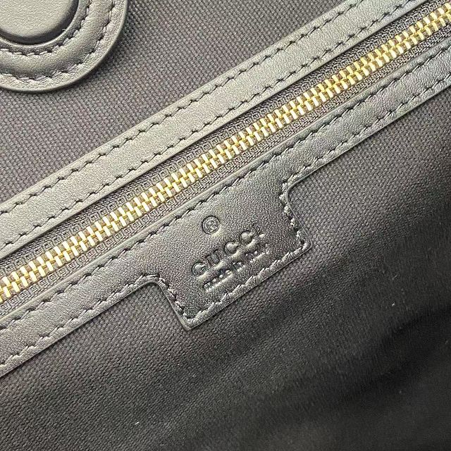 GG original calfskin emblem medium shoulder bag 847452 black