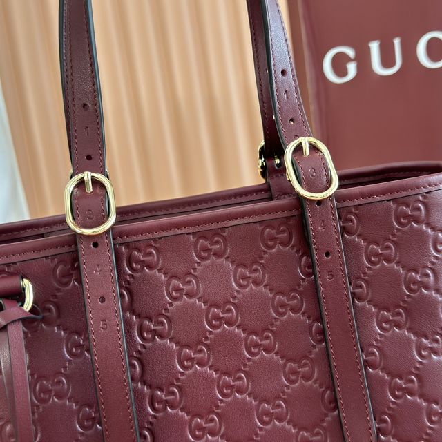 GG original calfskin emblem medium tote bag 847456 bordeaux
