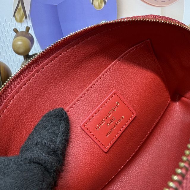 Louis vuitton original epi leather pochette cosmetique M15201 red