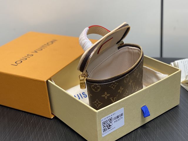 Louis vuitton original canvas nice beauty case M83079