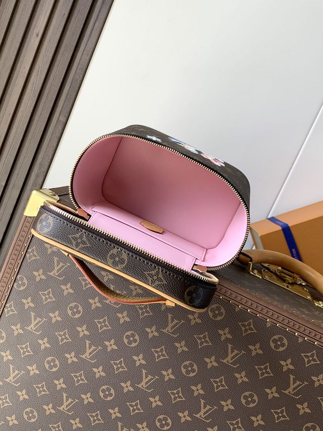Louis vuitton original monogram canvas mini nice cosmetic case M26647