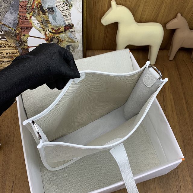 Hermes original canvas evelyne pm shoulder bag E29 white