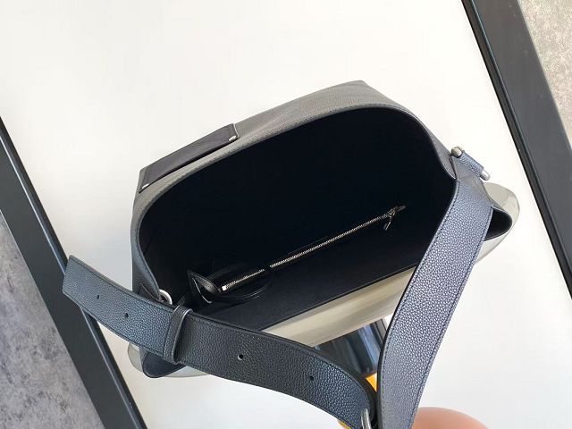 Louis vuitton original calfskin reversible verso hobo bag M27022 black